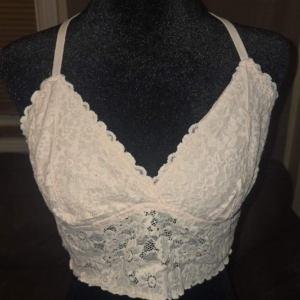 Aerie Floral Lace Bralette in Light Pink Size L/G